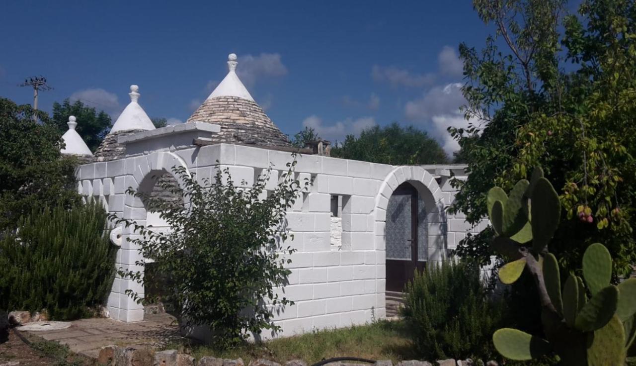 Trulli Aurasia Остуни Экстерьер фото